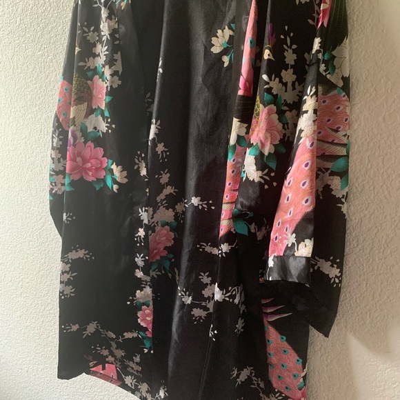 Silk Kimono Robe - Picture 2 of 5